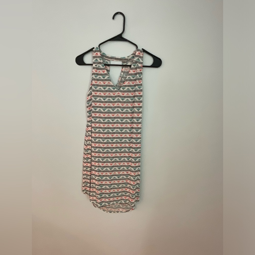 Old Navy sleeveless dress colorful and fun